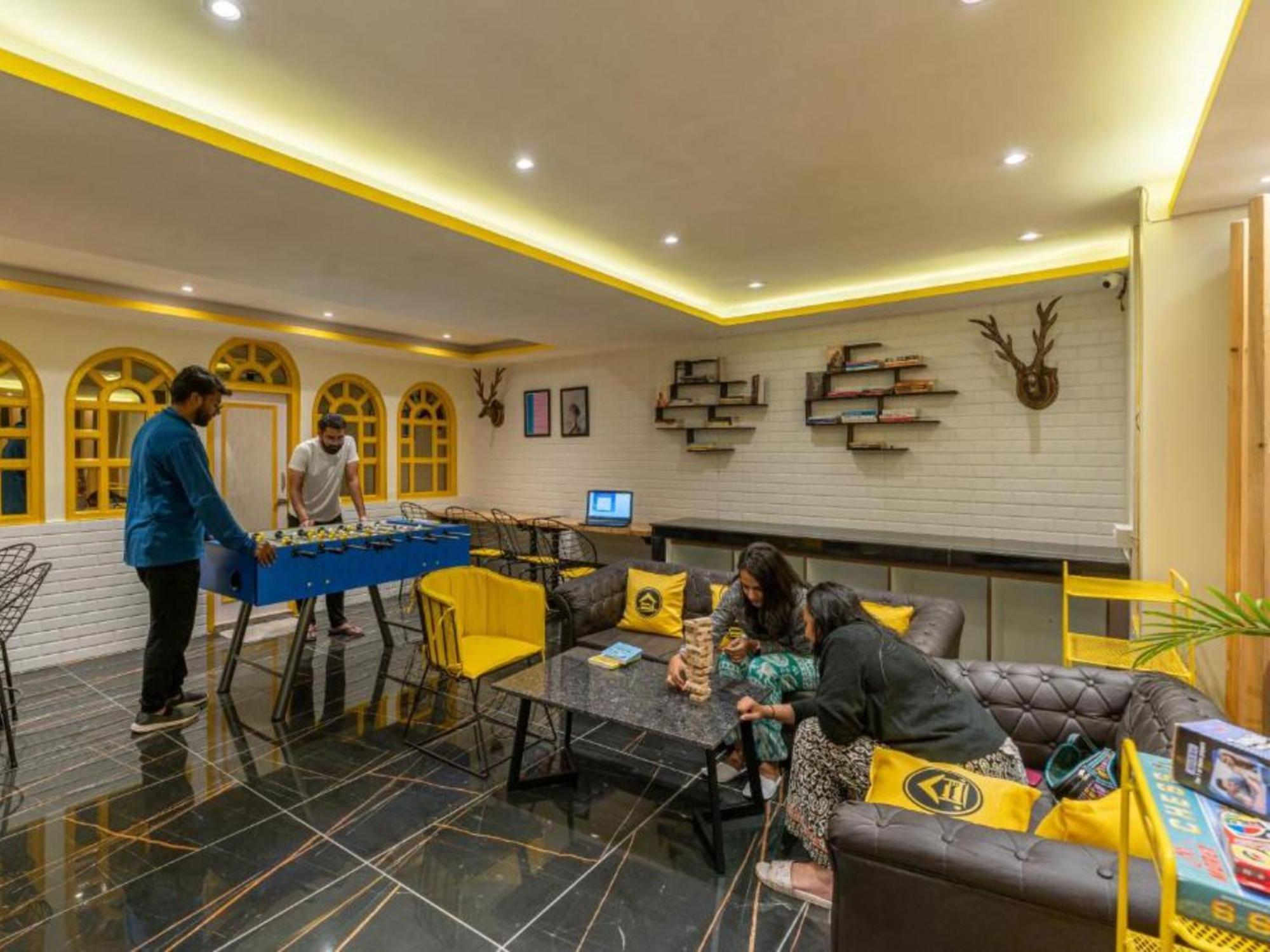 The Hosteller Shimla Exteriör bild